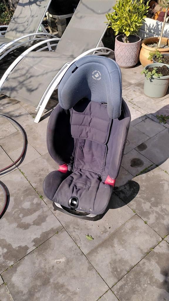 Maxi-Cosi Titan kinderstoel 9-36kg - Veilig & Verstelbaar, Kinderen en Baby's, Autostoeltjes, Autogordel of Isofix, Gebruikt, Verstelbare rugleuning