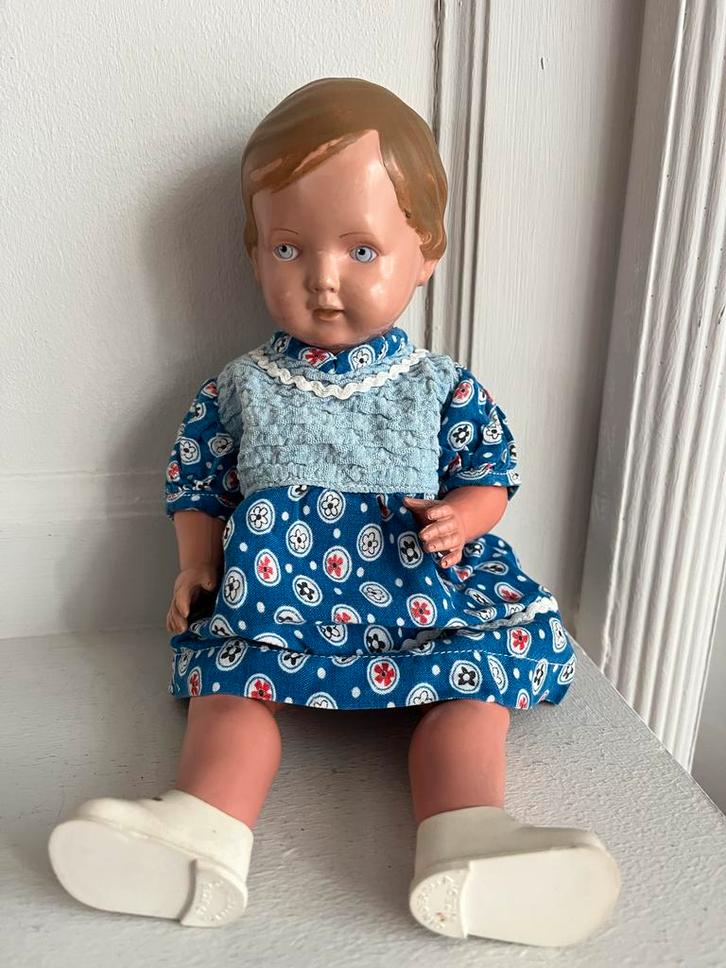 Oud celluloid schildpad poppetje 30cm - elastiek te vervange, Verzamelen, Poppen, Gebruikt, Pop, Ophalen of Verzenden