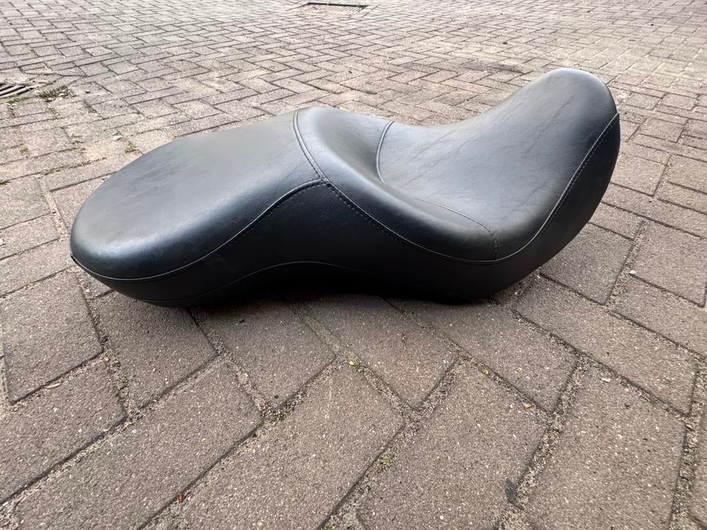 Comfort zadel Harley Davidson Dyna 2006 - 2017, Ophalen of Verzenden, Gebruikt