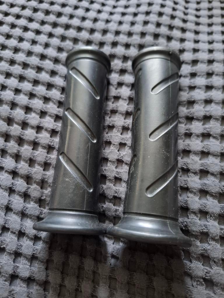 Ducati handvatten paar, Ophalen of Verzenden, Zo goed als nieuw