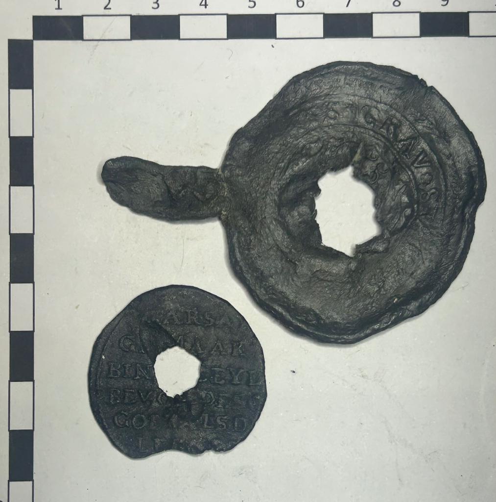 Q 4 Bodemvondsten., Ophalen of Verzenden