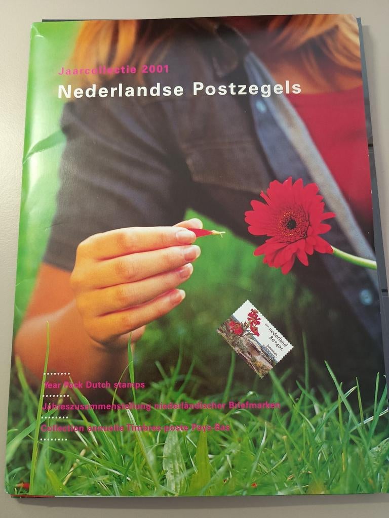 Jaarcollectie 2001 postfris, Postzegels en Munten, Postzegels | Nederland, Ophalen of Verzenden, Na 1940, Postfris