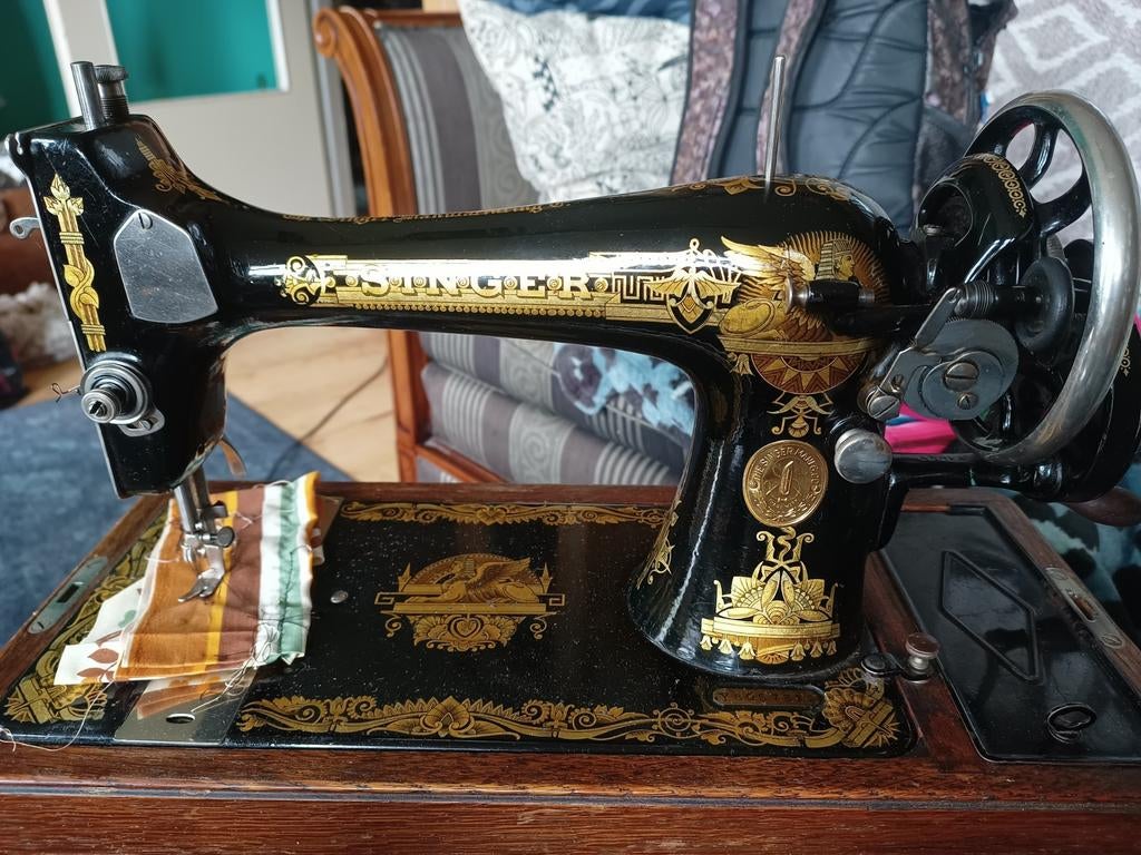 Singer Sphinx naaimachine, Ophalen