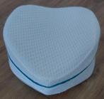 Kniekussen  /  Kussen /  Bed   Orthopedisch   ( z.g.a.n. ), Eenpersoons, Wit, Ophalen of Verzenden, Zo goed als nieuw