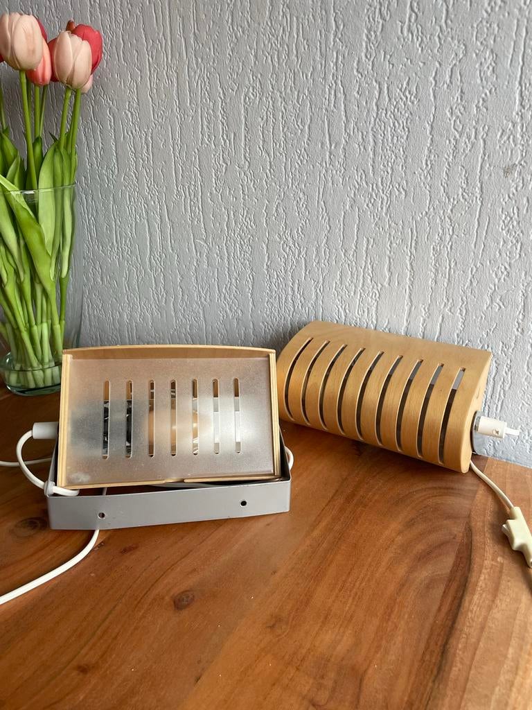 2 Ikea retro Strimma bedlampen, Huis en Inrichting, Lampen | Wandlampen, Ophalen of Verzenden, Zo goed als nieuw, Hout, Retro
