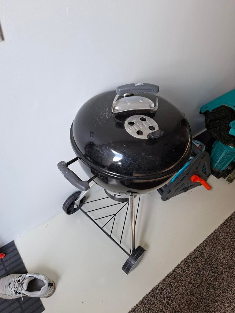 Weber BBQ - Mist Grilrek, Ophalen, Gebruikt