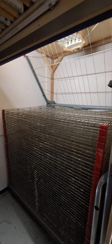 Metalen droogrek, Ophalen