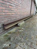 Treinrials treinrail massief ijzer spoorrail, Ophalen, Zo goed als nieuw