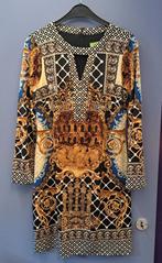 K-Design jurk zwart goud blauw barokprint chic – M art 49446, Maat 38/40 (M), K-design, Bruin, .