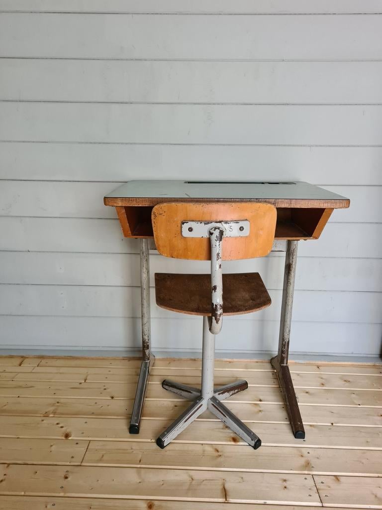 Vintage school tafeltje en stoeltje, Kinderen en Baby's, Kinderkamer | Tafels en Stoelen, Ophalen, Tafel(s) en Stoel(en)