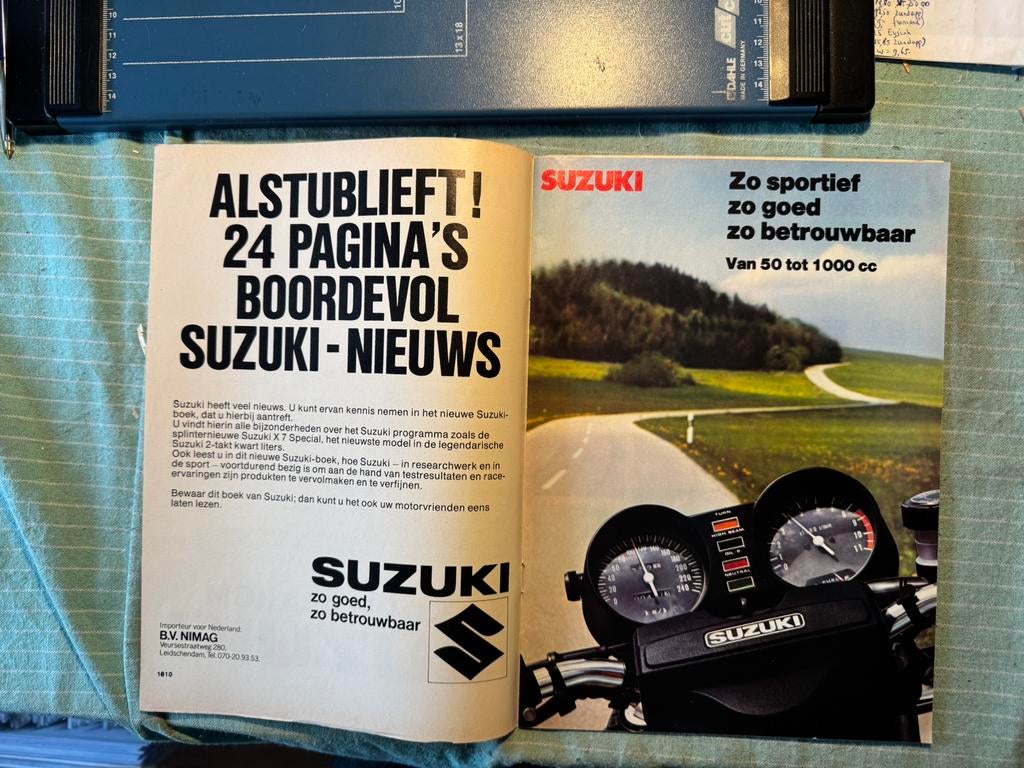 Folder Suzuki 1980 alle modellen GS1000 RM etc., Verzenden, Zo goed als nieuw, Auto's