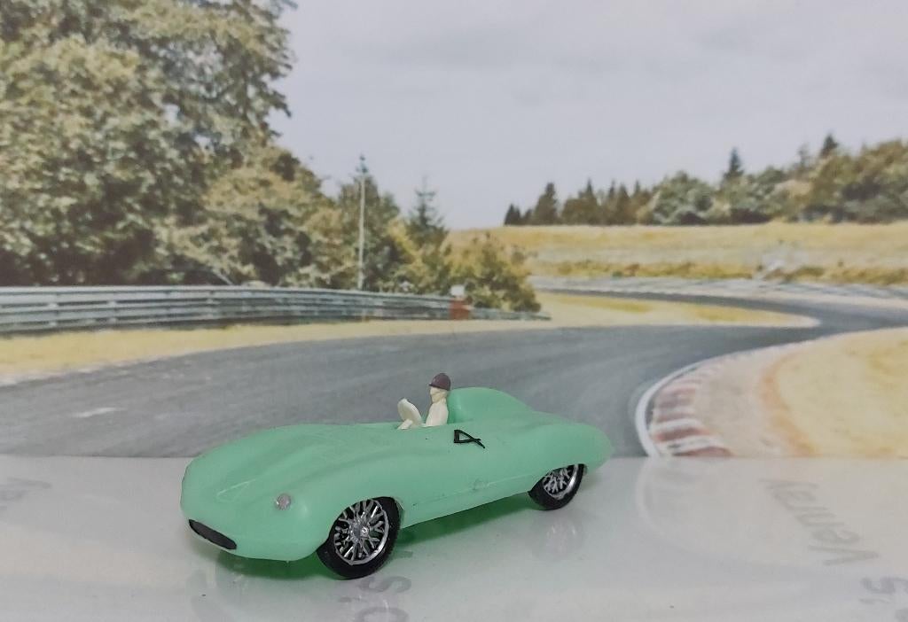 1:43 Jaguar D type 1958 Made in France)  *VERY RARE*, Hobby en Vrije tijd, Modelauto's | 1:43, Ophalen of Verzenden, Gebruikt