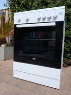 Beko vrijstaand keramisch fornuis met oven, 60 cm of meer, Zo goed als nieuw, Energieklasse A of zuiniger, Vrijstaand