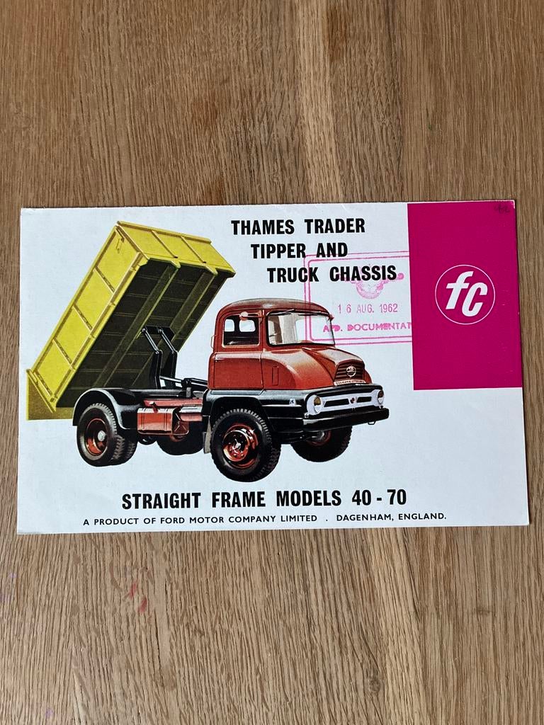 Thames Trader Tipper and Truck Chassis brochure 12/61, Ophalen of Verzenden, Zo goed als nieuw, Overige merken