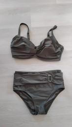 Bikini 1x even aan gehad Livera legergroen, Ophalen of Verzenden, Zo goed als nieuw, Groen, Bikini