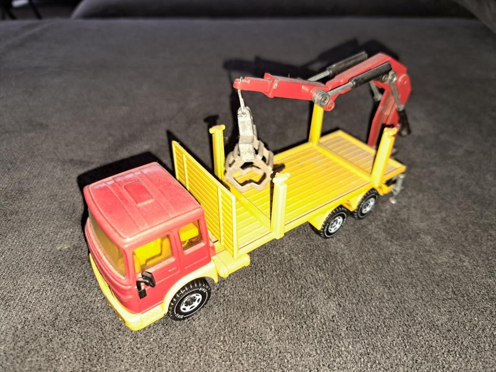 Siku MAN 8156 F Houttransportwagen met kraan, Hobby en Vrije tijd, Ophalen of Verzenden, Gebruikt, Overige merken