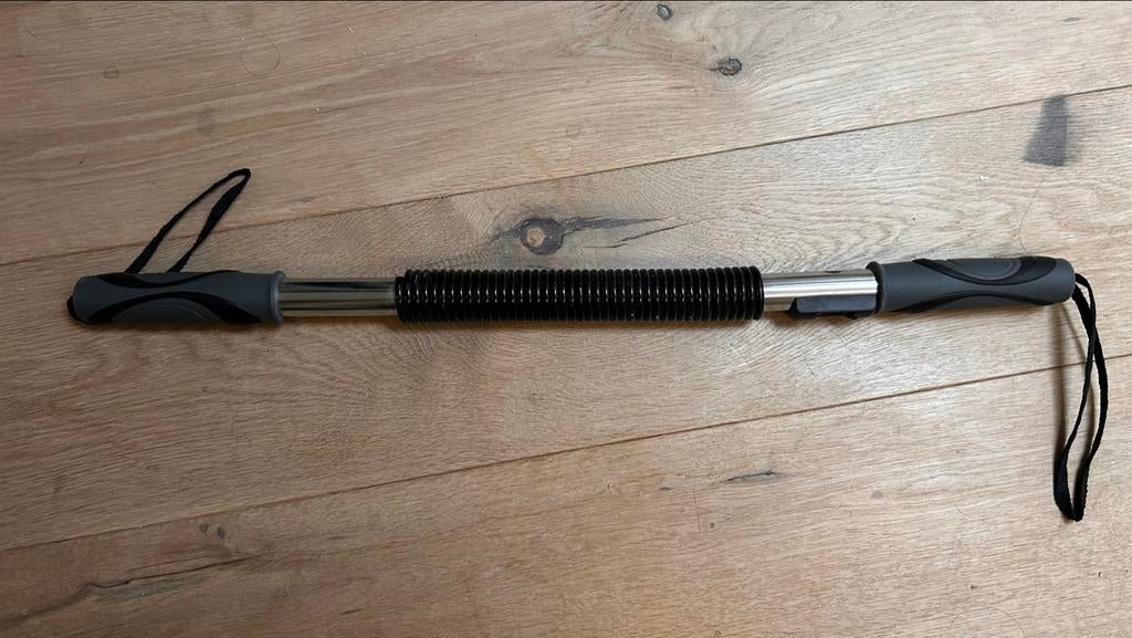 Buigveer voor krachttraining - Arm- en borsttrainer, Ophalen, Gebruikt, Armen, Overige typen