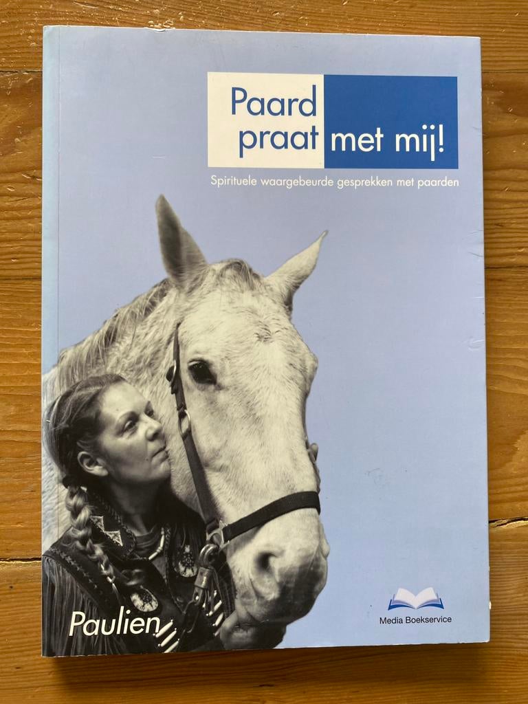 Paard, praat met mij - Paulien, Ophalen of Verzenden, Gelezen