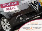 Alfa Romeo Giulietta 1.4 T Distinctive Lusso Automaat - Nero, Stof, 4 cilinders, Zwart, Origineel Nederlands