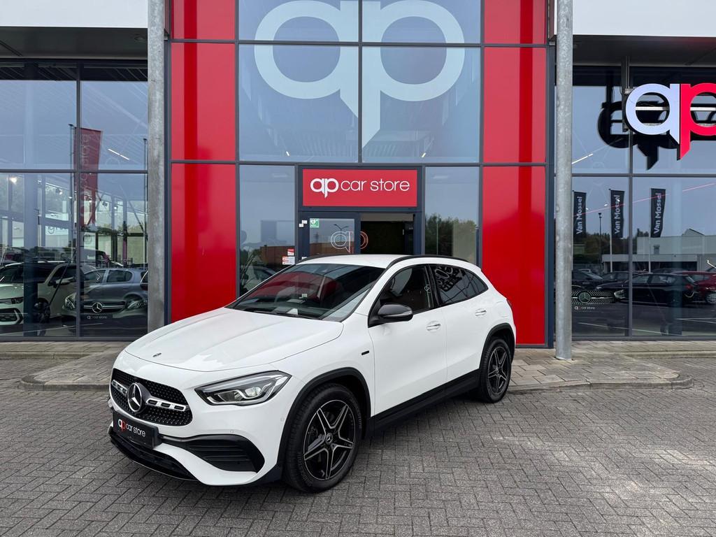 Mercedes-Benz GLA-klasse 250 e Business Solution AMG Limited, Gebruikt, Zwart, 1675 kg, 15 kWh