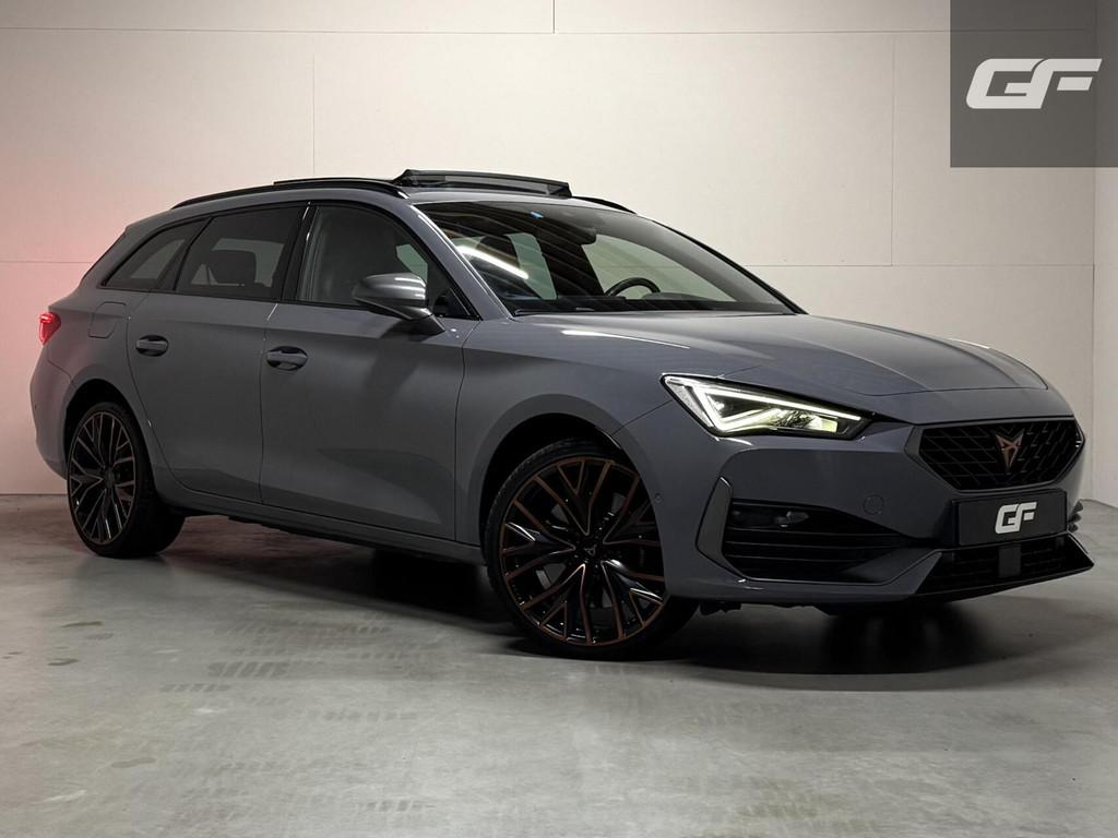 CUPRA Leon Sportstourer 1.4 e-Hybrid VZ Copper Edition Leer, Auto's, Cupra, 77 km/l, Gebruikt, Zwart, 4 cilinders