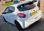 Peugeot 208 1.0 VTI 50KW/68PK 5-D 2014 Wit, Voorwielaandrijving, Navigatiesysteem, Origineel Nederlands, 24 km/l
