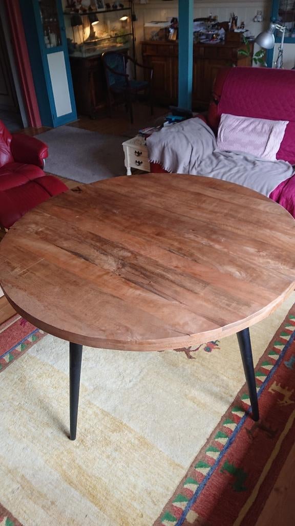 Ronde eettafel van mangohout met zwarte poten, Gebruikt, Rond, Vier personen, Modern, Industrieel, Scandinavisch