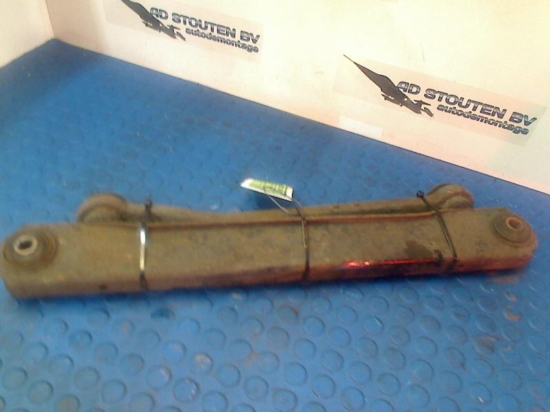 Draagarm Links Achter SET Chevrolet USA Avalanche 2002, Gebruikt, General Motors Germany GmbH, Chevrolet.europe@gm.com, Eschersheimer Landstraße 14, Frankfurt am Main 60322, , Duitsland