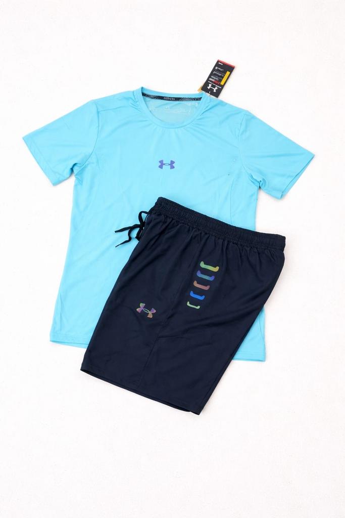 Under Armour zomerset: T-shirt en korte broek, Kleding | Heren, Ophalen of Verzenden, Nieuw, Overige maten
