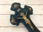 Groot Frans crucifix wijwatervat blauw fluweel 1920, Ophalen of Verzenden