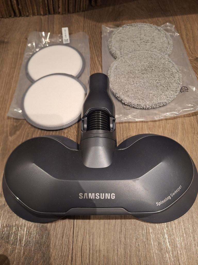 Nieuwe Samsung Spinning Sweeper WB650 - Harde vloeren, Ophalen of Verzenden, Nieuw, Overige typen