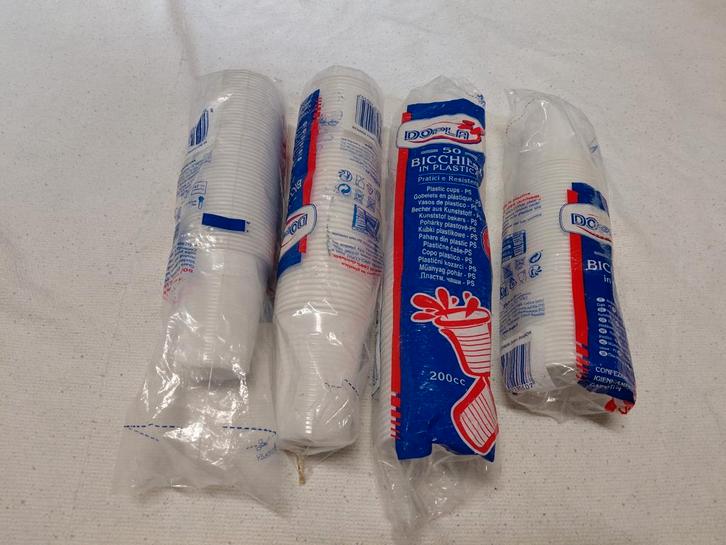 Dopla plastic bekers en borden - Nieuw in verpakking, Huis en Inrichting, Keuken | Keukenbenodigdheden, Nieuw, Ophalen of Verzenden