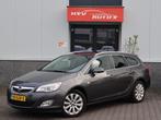 Opel Astra Sports Tourer 1.4 Turbo Cosmo navi LM airco org N, Auto's, Voorwielaandrijving, Euro 5, Gebruikt, 4 cilinders