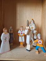 Houten ridders en princes, Ophalen of Verzenden, Zo goed als nieuw