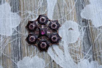 vintage kettinghanger paarse kleuren jaren 70  beschikbaar voor biedingen