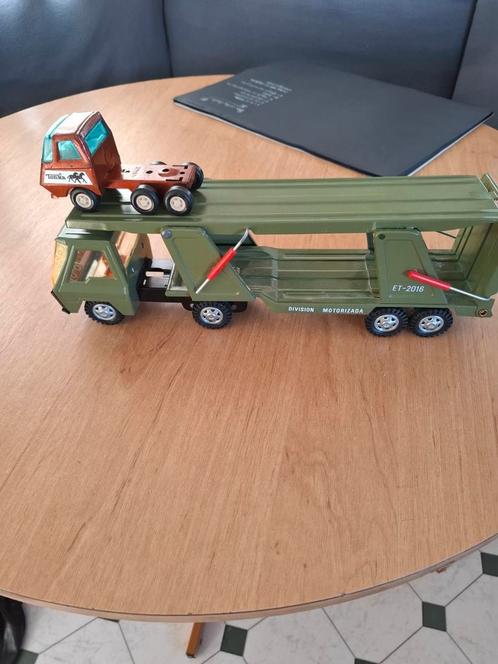 Volledig metalen Coloso oplegger en Tonka, Hobby en Vrije tijd, Modelauto's | 1:24, Zo goed als nieuw, Bus of Vrachtwagen, Overige merken