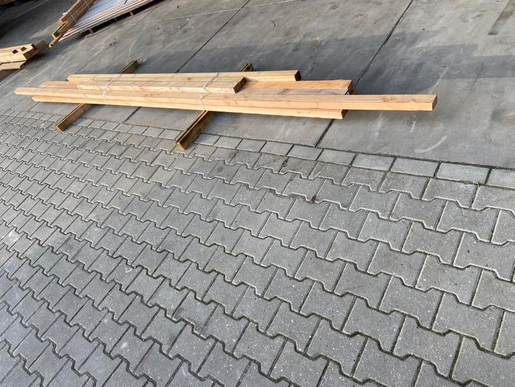 Tuinhout Diversen (Restpartij) – J&W 137, Tuin en Terras, Palen, Balken en Planken, Nieuw, Balken, 250 cm of meer, Ophalen