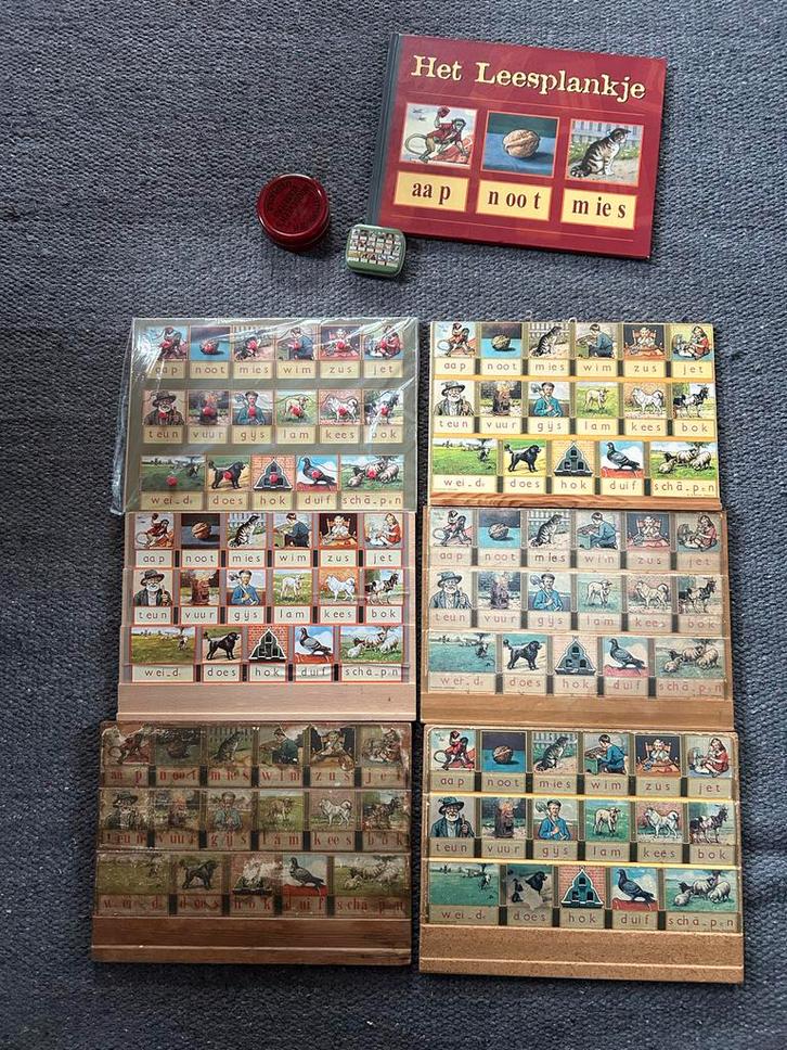 Leesplankjes + Boek & Letterdoosjes, Antiek en Kunst, Antiek | Speelgoed, Ophalen of Verzenden