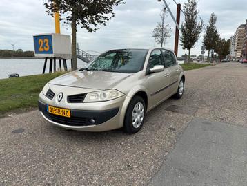 Renault Mégane 1.6 16V AUTOMAAT APK MOOIE AUTO beschikbaar voor biedingen