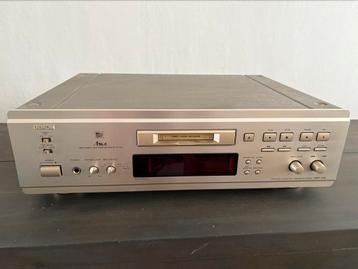 Minidisc speler Denon beschikbaar voor biedingen