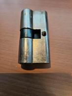 Gebruikt cilinderslot met sleutels, Doe-het-zelf en Verbouw, Ophalen of Verzenden, Gebruikt, Overige materialen, Slot