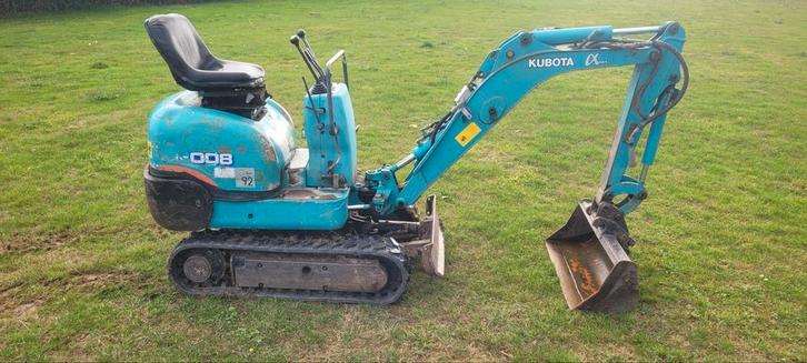 Kubota K008 minigraver, Tuin en Terras, Overige Tuin en Terras, Gebruikt, Ophalen