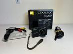 Nikon Coolpix S6200 & Nikon Coolpix A100, Audio, Tv en Foto, Fotocamera's Digitaal, Ophalen of Verzenden, Zo goed als nieuw, Nikon