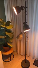 Staande lamp met 3 spots, Hektar van de IKEA, Huis en Inrichting, Lampen | Vloerlampen, Ophalen, Zo goed als nieuw, 150 tot 200 cm