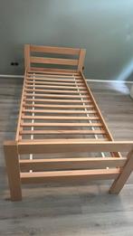 Massief houten bed met lattenbodem 200 x 80 cm zgan, Ophalen, Eenpersoons, Beige, Zo goed als nieuw
