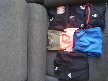 Merkenpakket Adidas,Nike, The North face maat 152-164 beschikbaar voor biedingen