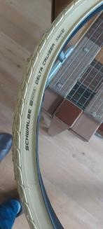 Fietsband schwalbe 28 inch wit, Ophalen, Zo goed als nieuw