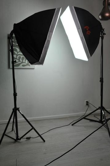 Falcon Eyes LH-ESB6060 softbox set lampen studio 8x40w  beschikbaar voor biedingen