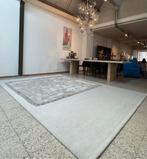 Leolux Frame tapijt showmodel Stone 240 x 340 50% korting, Ophalen, Nieuw, Rechthoekig, 200 cm of meer