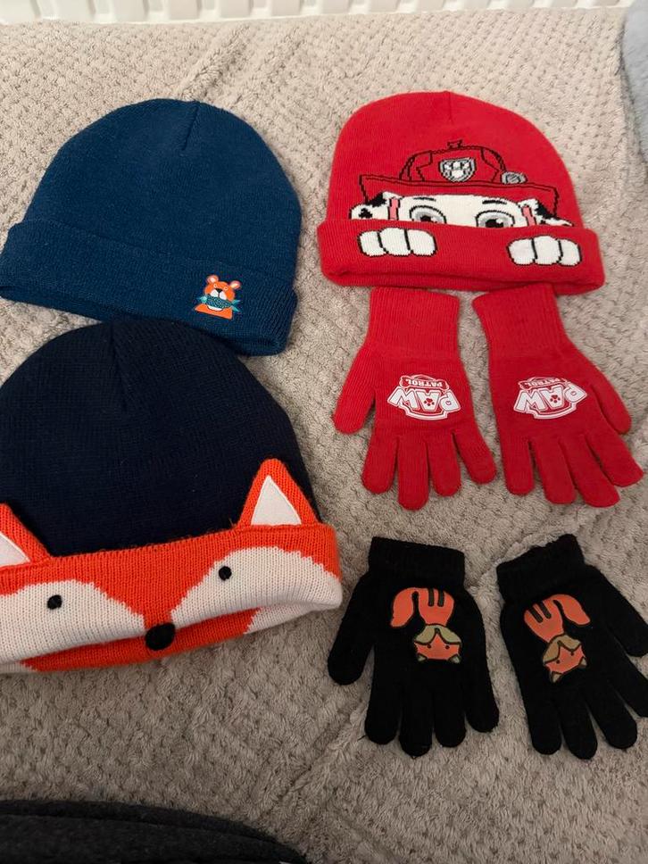 Mutsen & Handschoenen Set - Maat 104/122, Kinderen en Baby's, Kinderkleding | Mutsen, Sjaals en Handschoenen, Nieuw, Setje, 110 t/m 116